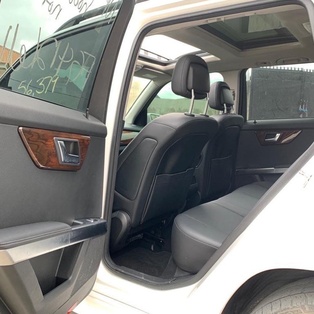 echidiimemotors's tweet photo. Oya I have this 2015 Tokunbo Accident free Mercedes Benz GLK FULL OPTIONS FOR 12.5million at Amuwo Lagos #Techi #echidiimeworldwide https://t.co/vZIDROSDZi
