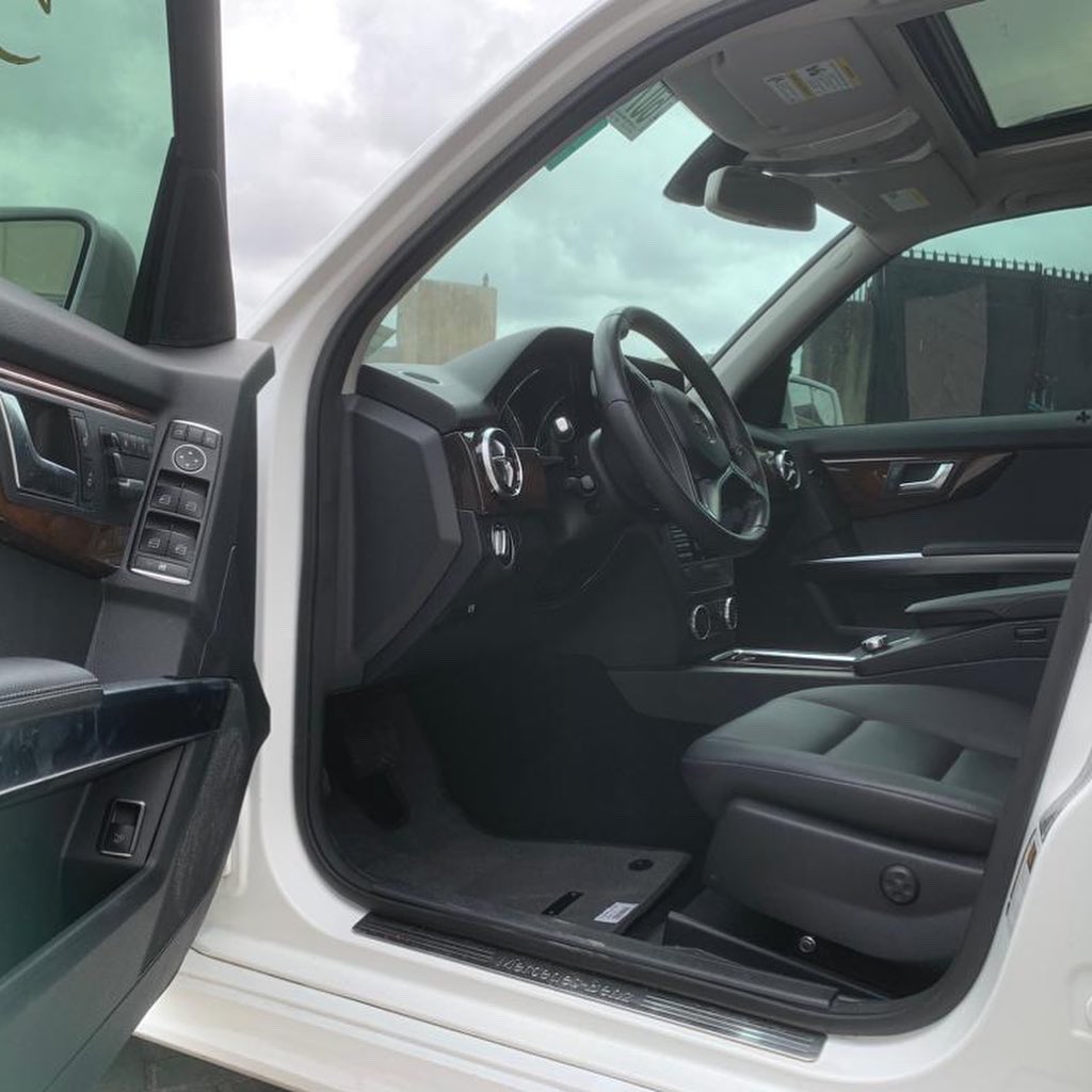 echidiimemotors's tweet photo. Oya I have this 2015 Tokunbo Accident free Mercedes Benz GLK FULL OPTIONS FOR 12.5million at Amuwo Lagos #Techi #echidiimeworldwide https://t.co/vZIDROSDZi