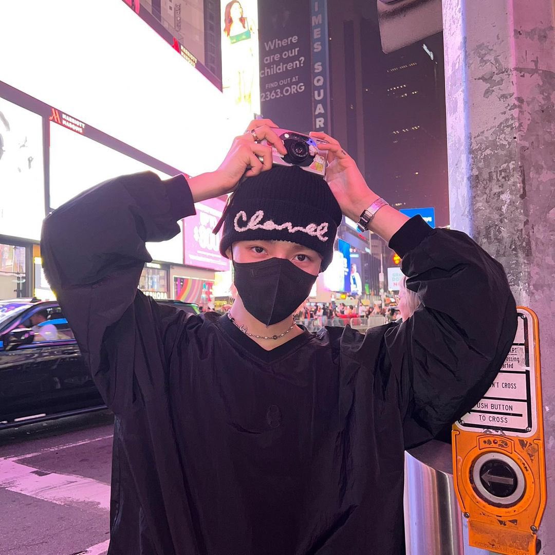 channeechoi's tweet photo. More snaps beneath the city lights. 📷 https://t.co/OA6VMSzHaG
