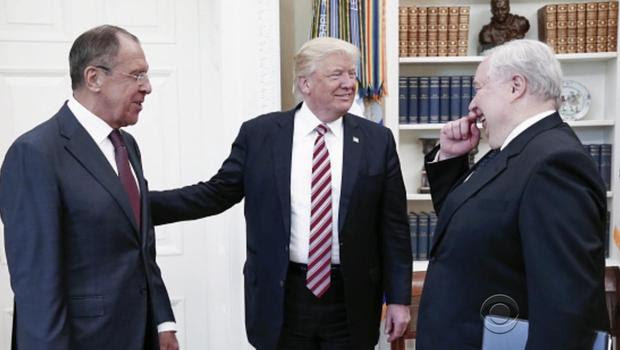 JoLeam3's tweet photo. @WarriorLibESQ @l78lancer #TrumpRussiaFirst
#TrumpTreason
Classified Kremlin report “No 32-04\vd” showed Trump as the “most promising candidate”
(perspektivny) describing him as an “impulsive, mentally unstable and unbalanced individual who suffers from an inferiority complex”. https://t.co/iqwLZcAWLr