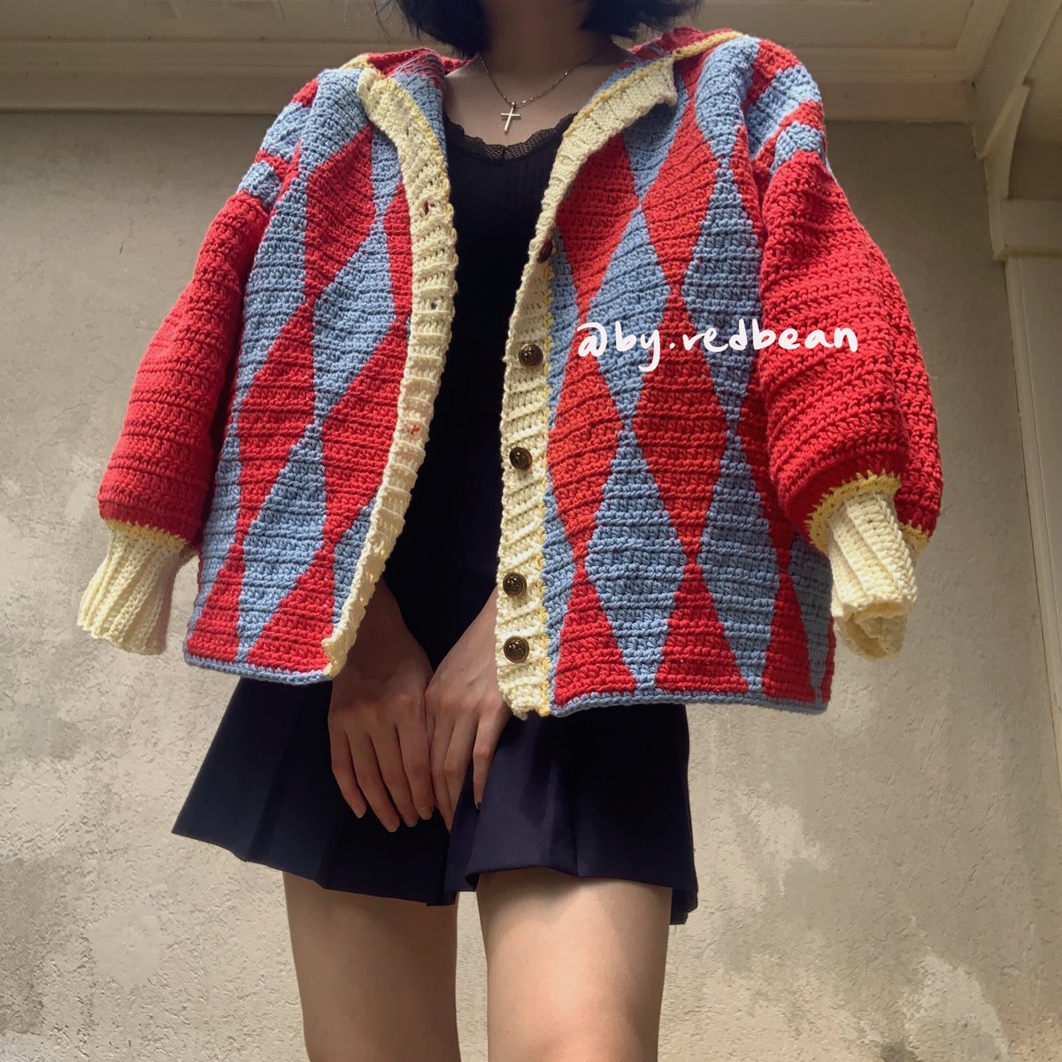 byredbean's tweet photo. starboy coat!! pattern by @reclamare_ph 💫♥️💫 

#crochet #crochettwt https://t.co/Q71DRyZVCS