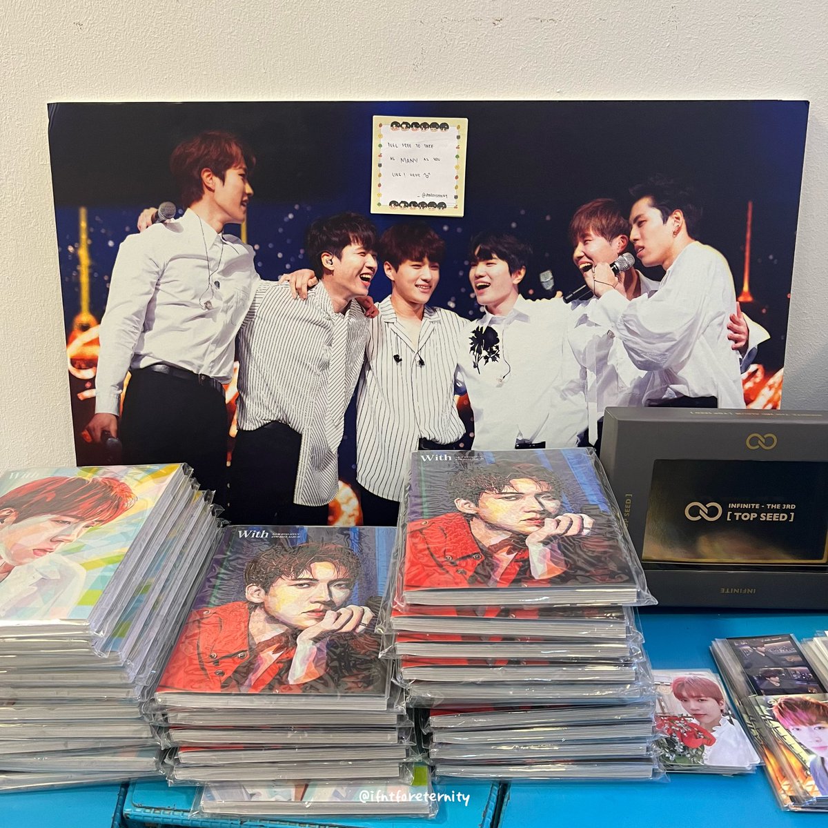 ifntForEternity's tweet photo. [FLIGHT ANNOUNCEMENT]

more freebies available! feel free to bring them home with you! 💛

#12YEARSWITHINFINITE
#FORETERNITY_0609 https://t.co/rC3tKsE7Cx