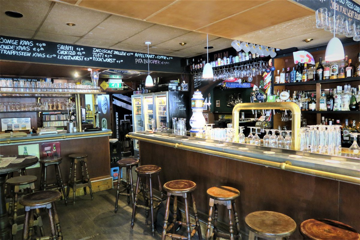 beerfollowers's tweet photo. Nog een paar foto's van 't Proeflokaal in #Delft #followthebeer #CraftBeer #proeflokaal #biercafe #beerbar
https://t.co/wPKBhVDnoV https://t.co/2VHfZlV0du