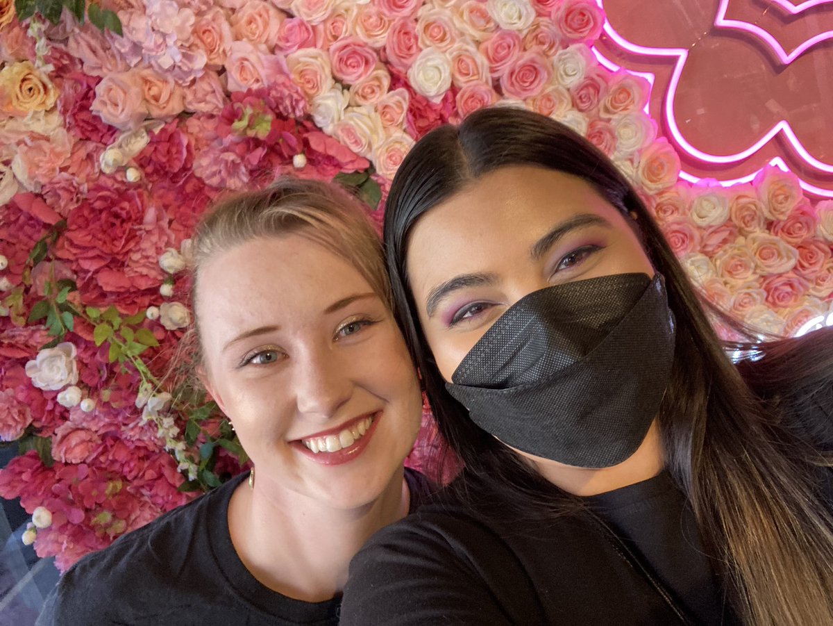 vantaeribo's tweet photo. One of my besties, she was honestly the first true, genuine friend I made when I moved out to colorado. 💜🥰 glad that we can now also bond over BTS https://t.co/Gov8p5iNot