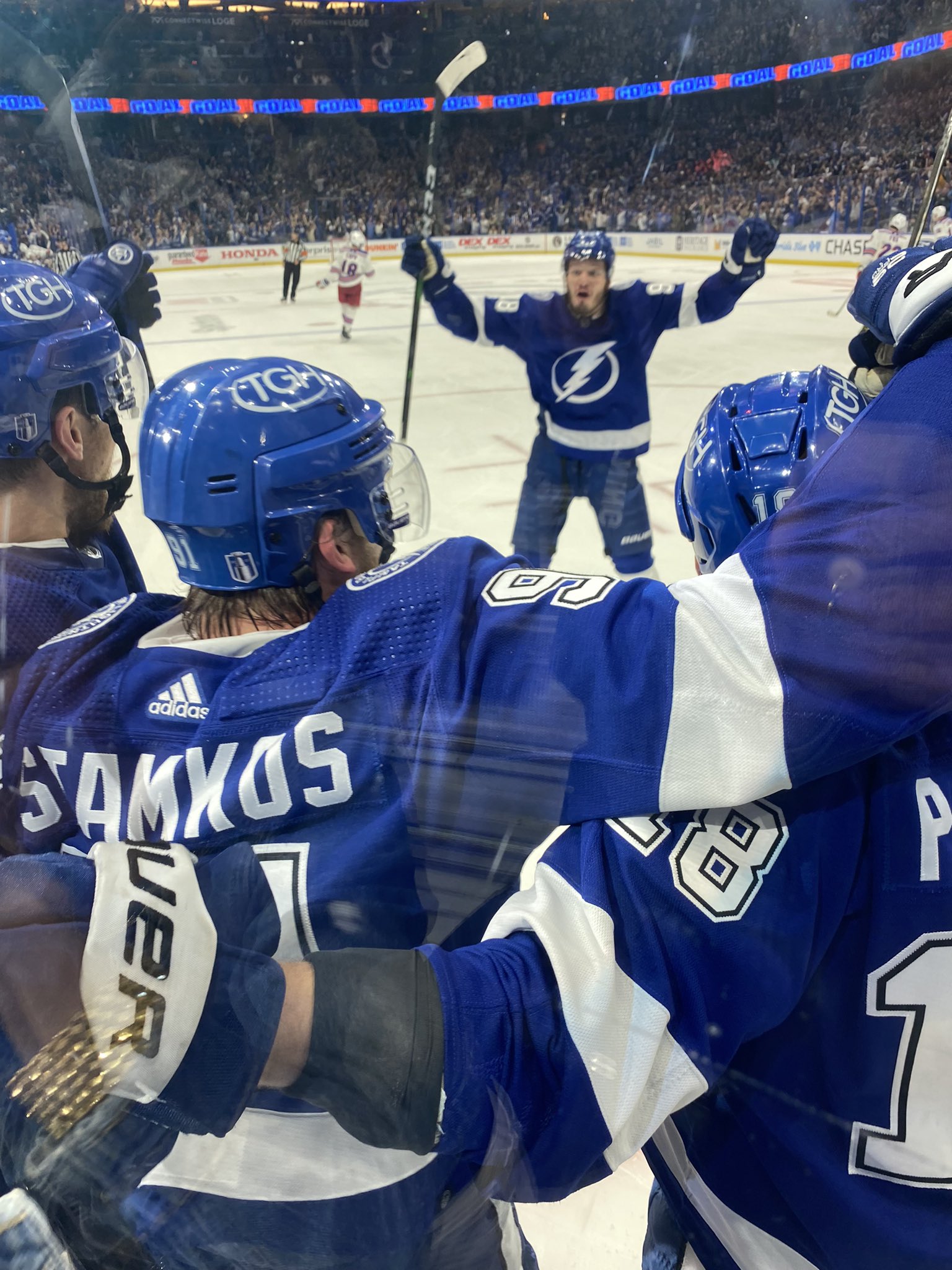 Bally Sports Sun: Lightning on Twitter: "Lightning strikes. #gobolts