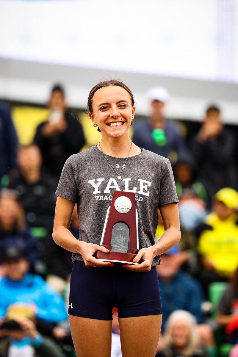 YaleTF_XC's tweet photo. 📸Kayley DeLay with a school record-breaking performance to finish second in the steeplechase at the @NCAATrackField Championships today! Her time of 9:25.08 ranks as the third-fastest ever in NCAA competition.

PHOTOS ➡️ https://t.co/mrJwTQQVEw
credit: Scott Boldt

#ThisIsYale https://t.co/Up9rlmCPbN