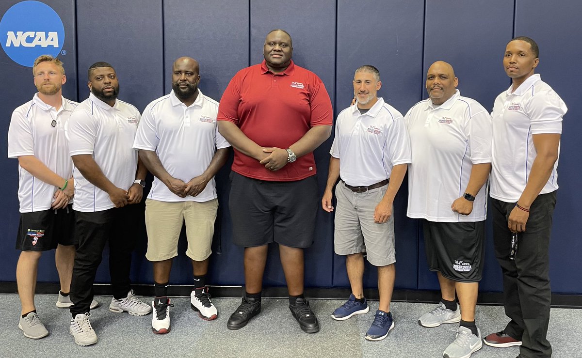 joeRteacher's tweet photo. North Coaches @PSimmsNoSoGame https://t.co/9a8cs9E7C7