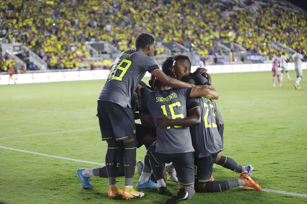 ElCanalDFutbol's tweet photo. 🤩¡INVICTOS EN LOS AMISTOSOS DE JUNIO!

@LaTri 🇪🇨1⃣  (Jordy Caicedo)

#CaboVerde 🇨🇻 0⃣

🔜 #Ecuador 🇪🇨 volverá a jugar en la Fecha FIFA del mes de septiembre ⚽️ https://t.co/mxZfNHGL7C