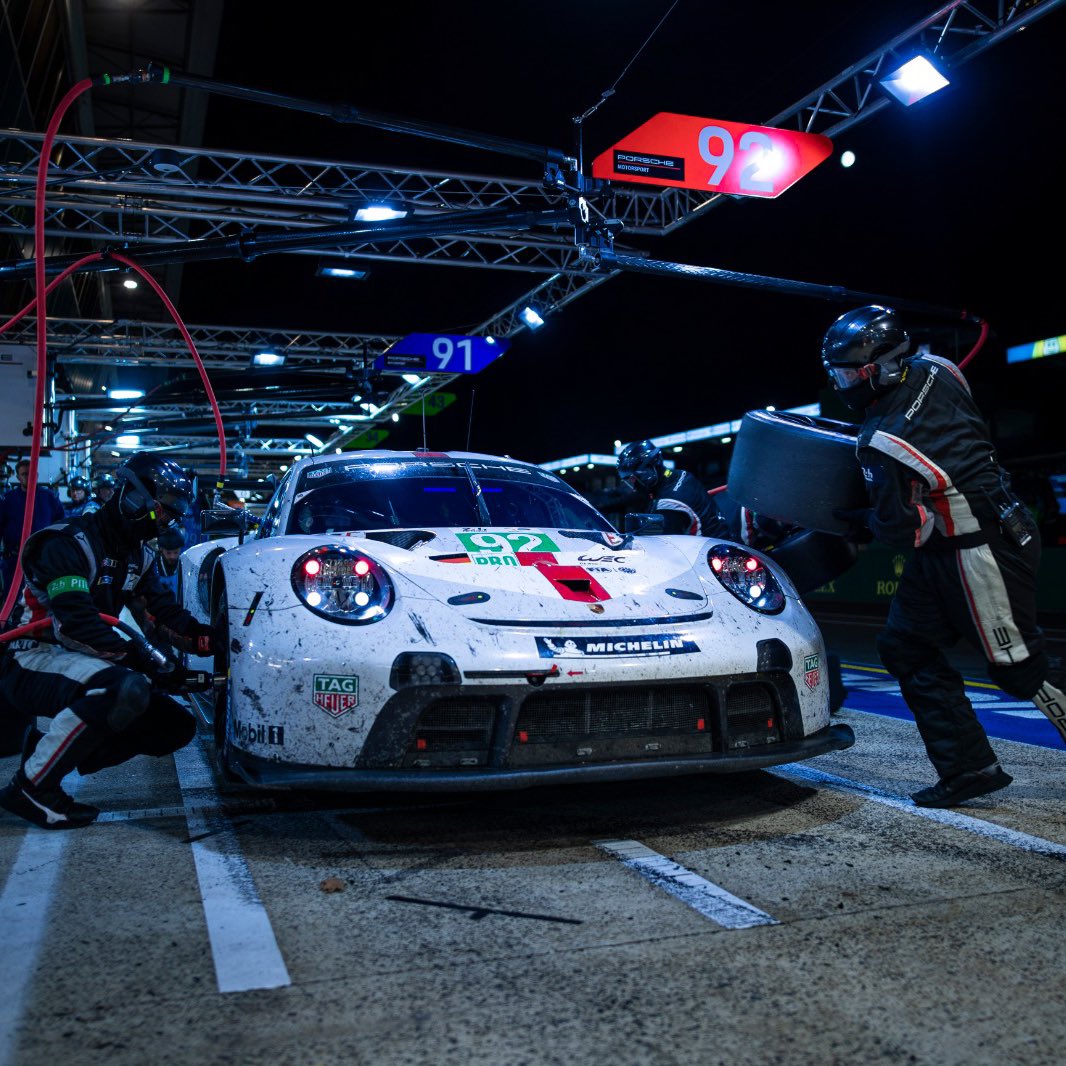 manthey_racing's tweet photo. Halfway through @24hoursoflemans! 12 hours completed and the #Porsche #911RSR No. 92 is leading in GTE-Pro, car No. 91 is 4th https://t.co/uKEKDeuzNt