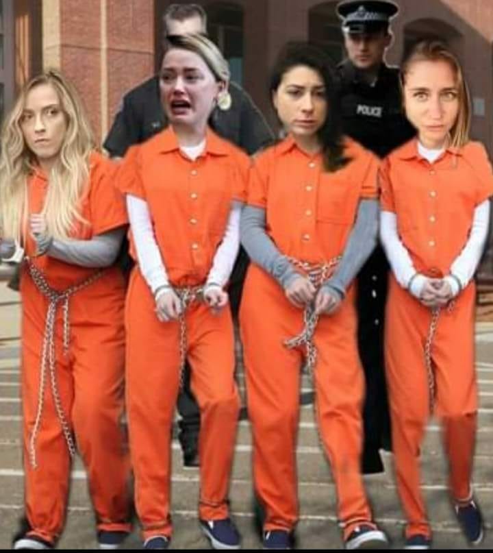 Meanwhile, a glimpse into the future 😂😂😂