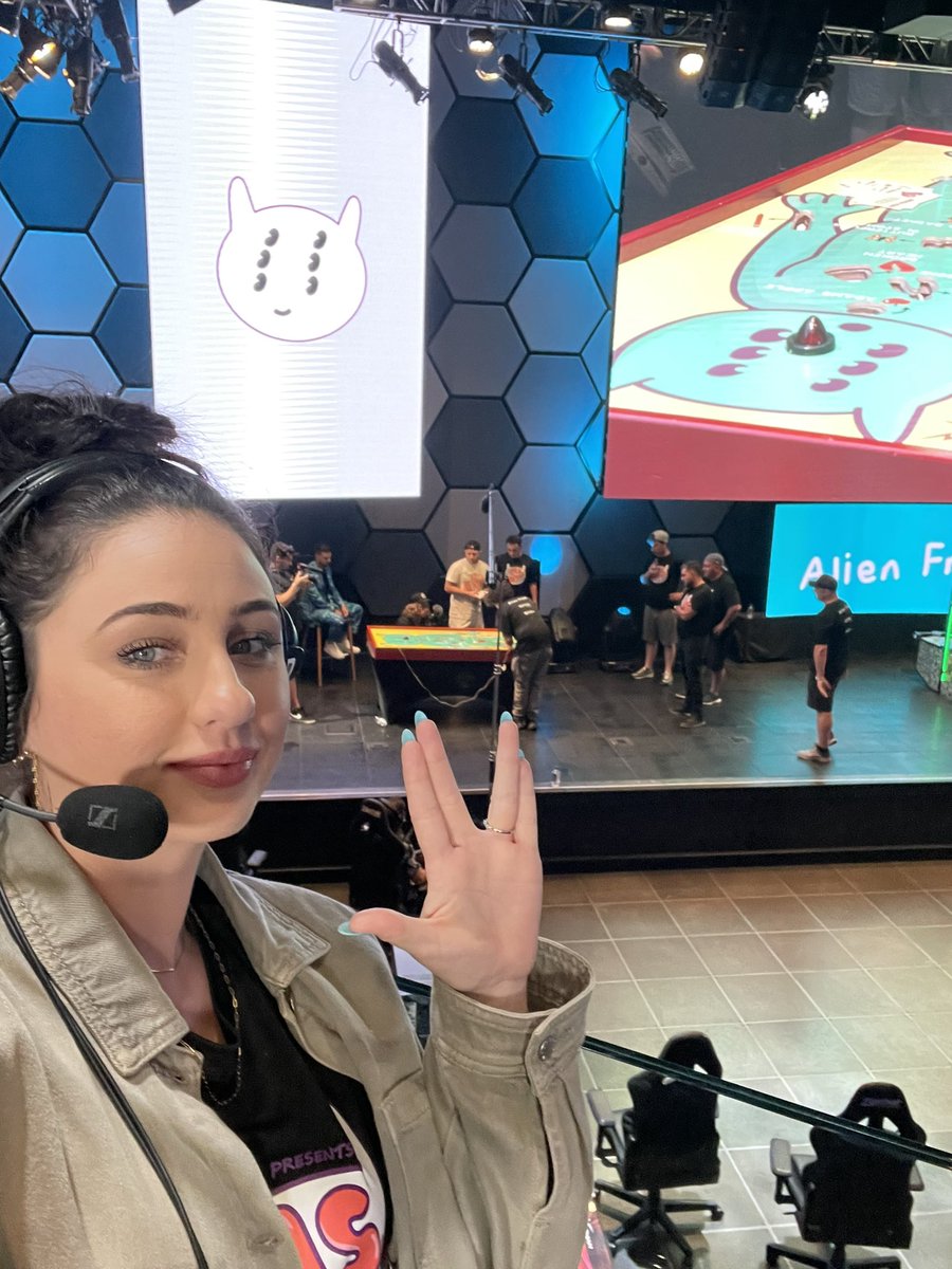 Pretending to be <a href="/glennleerob/">GLR</a>