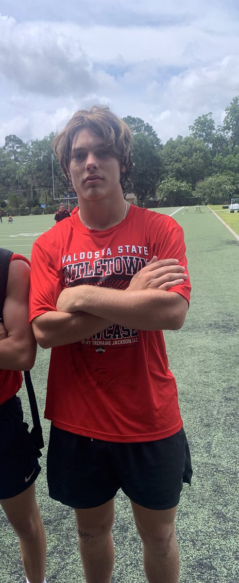 dallashat11's tweet photo. Great day at vsu @JustinHenders16 @VSUFOOTBALL @CoachBA212 @CoachBradWells @breland90 @RecruitGeorgia can’t wait to put the pads on with the boys! @KimbroWorth @nateyoung229 @CharlesHamsley @KyleBeath12 https://t.co/nGVvsOZYOM