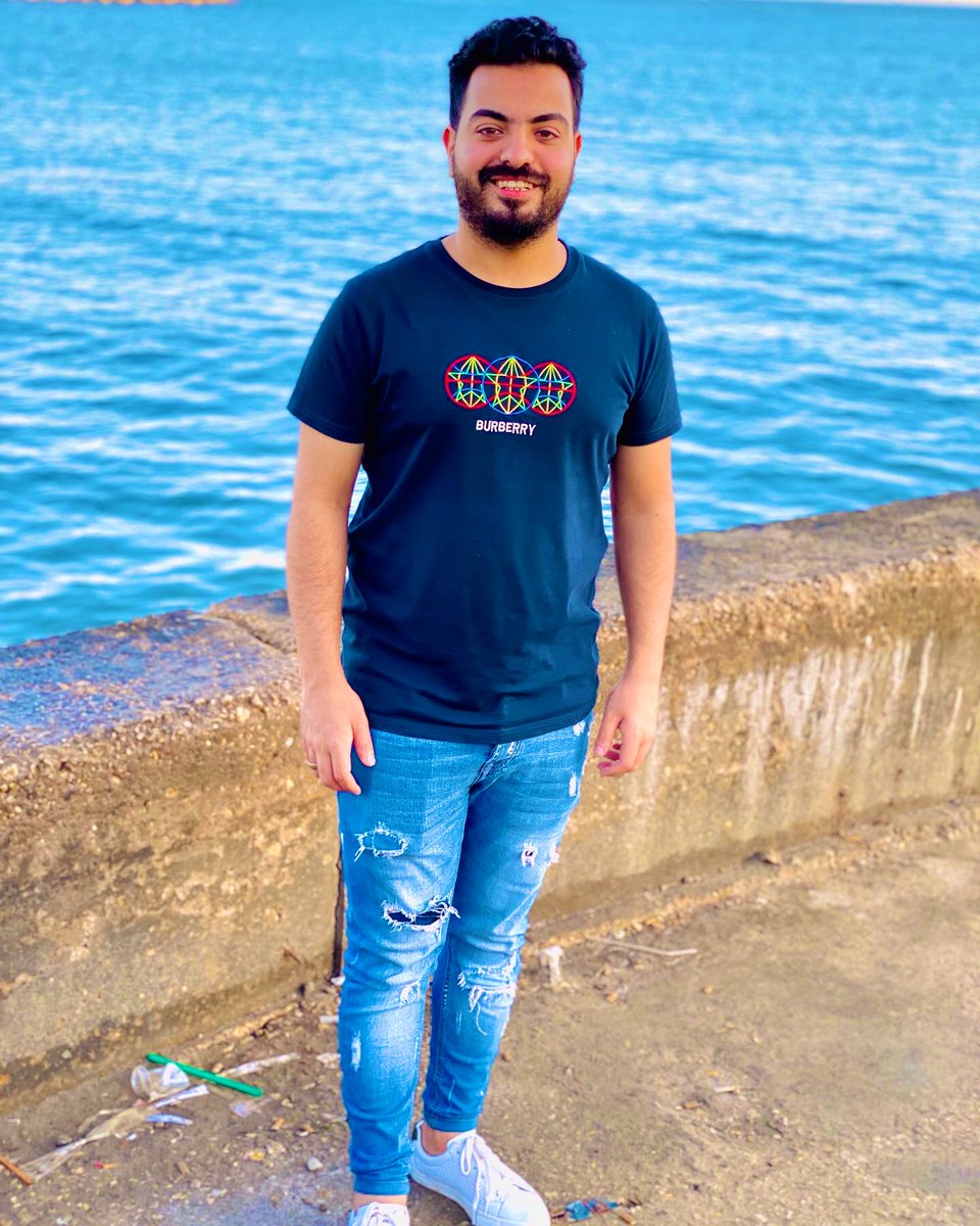 Fathy42252147's tweet photo. 🌊💙 https://t.co/D6Xx5SIZnF
