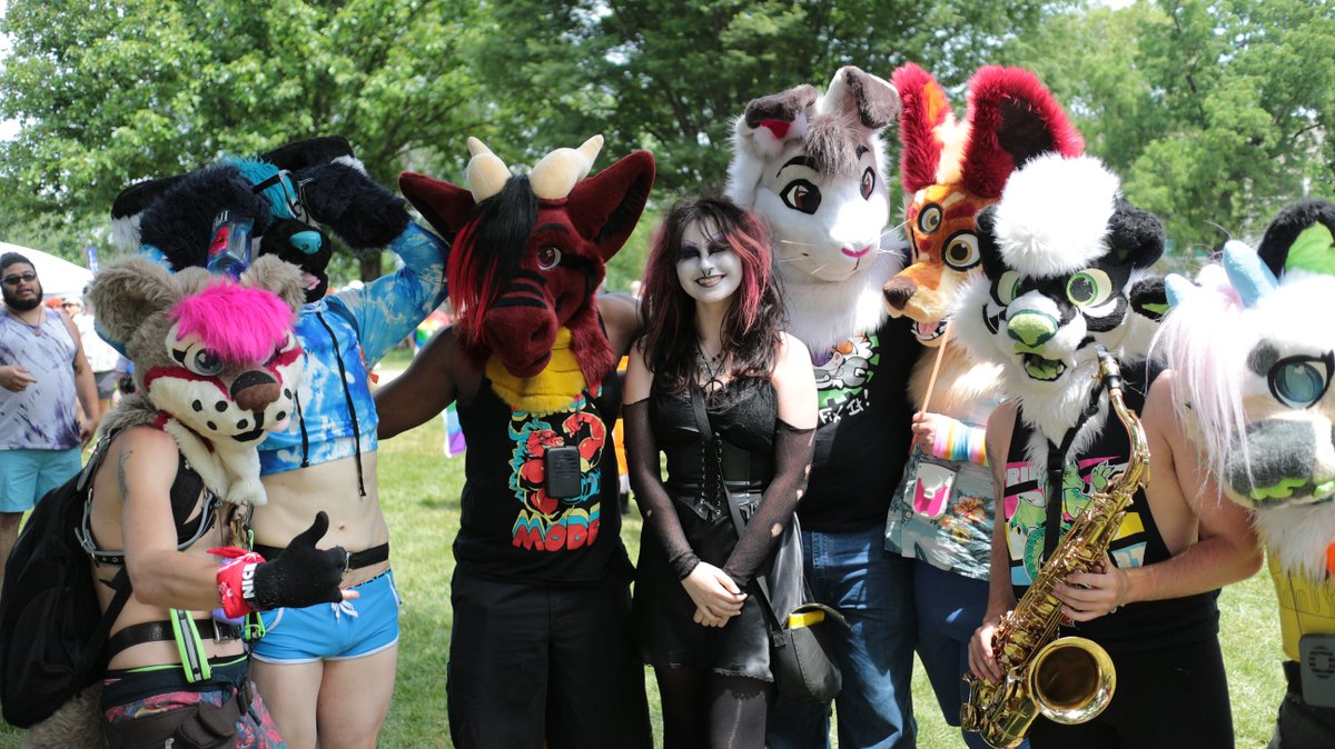 FloofElectric's tweet photo. Fantastic photos taken at @indypride fest this year! Thank you everyone for being so welcoming to our fandom! #IndyPride #IndyFurPride #Pride2022 (1/3) https://t.co/5y0C4gvZVB