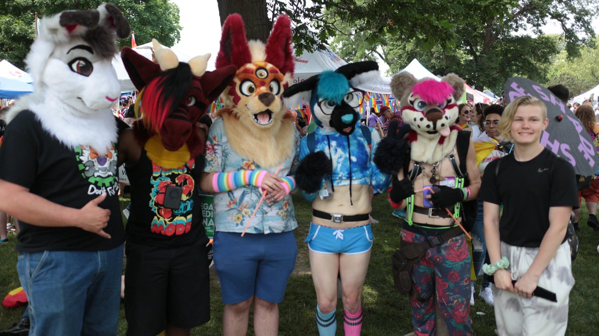 FloofElectric's tweet photo. Fantastic photos taken at @indypride fest this year! Thank you everyone for being so welcoming to our fandom! #IndyPride #IndyFurPride #Pride2022 (1/3) https://t.co/5y0C4gvZVB