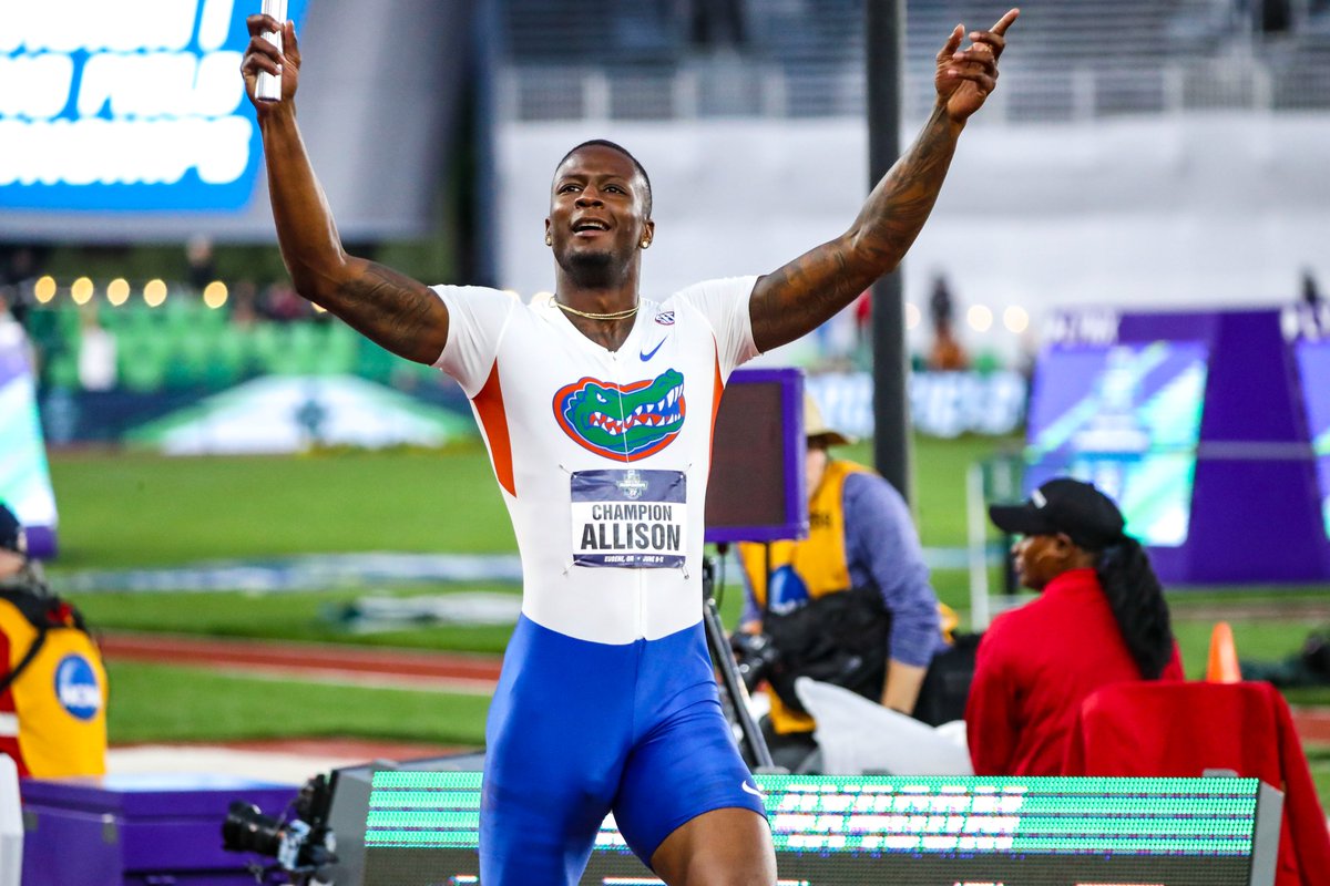 GatorsTF's tweet photo. 2 National Championships.
7 NCAA Event Titles.
5 School Records.
19 Podium Finishes.

This week belonged to the Gators! https://t.co/Dl91xafycr