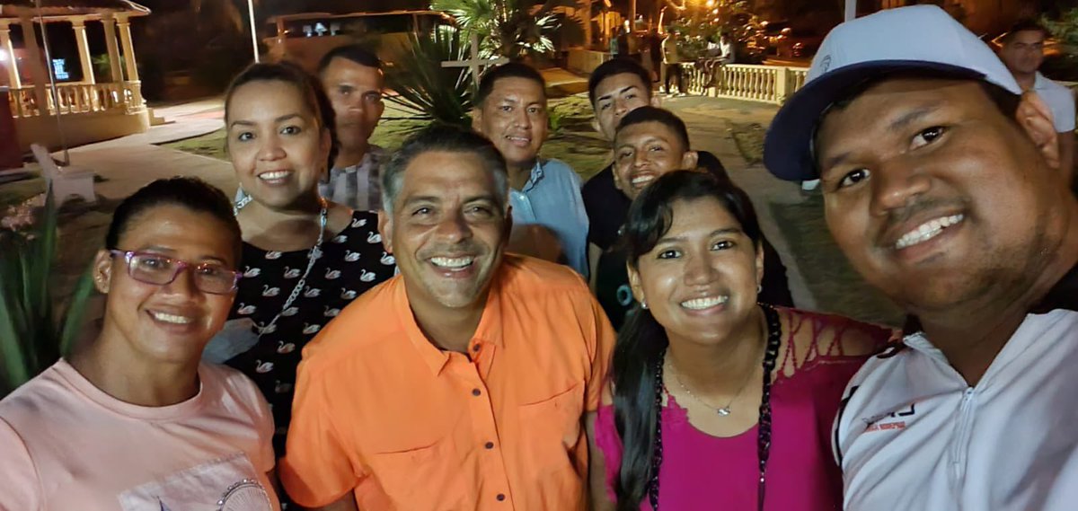 Celebrando las fiestas de San Antonio de Padua… Gracias Cabuya x su muestras de cariño…