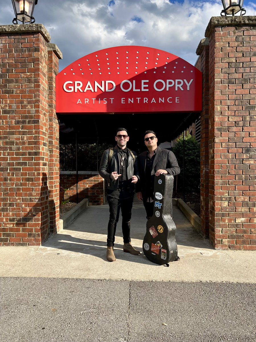 JackRFowlerJr's tweet photo. Today was legendary got to share the Grand Ole Opry stage with @AlexMarkHoward and @JellyRoll615 https://t.co/hgL1Ku1YMp