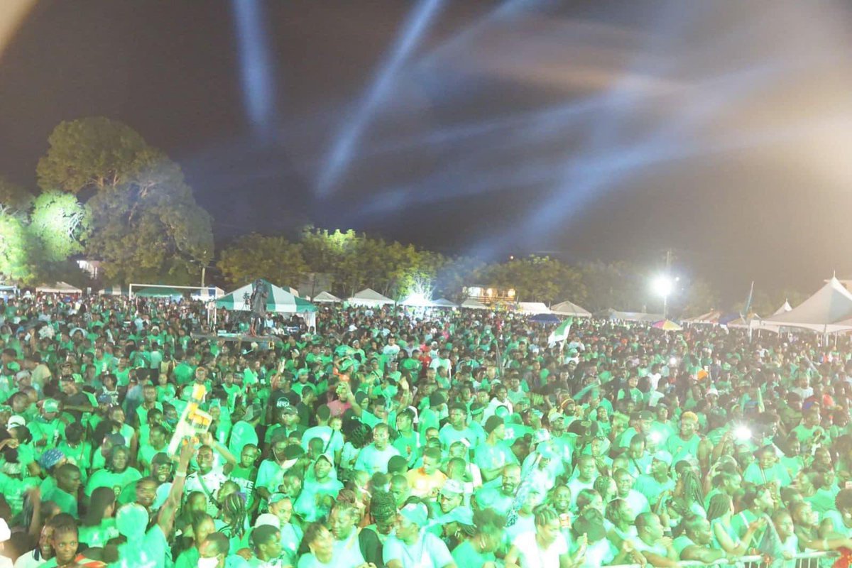RhodaMCrawford's tweet photo. It was my absolute pleasure to deliver the Keynote Address at the NNP’s National Youth Rally in Grenada. May God continue to bless the People of Grenada and may the election season remain peaceful. TEAMNNP #SAFERHANDS https://t.co/T4zKaPEShe