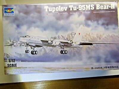 ToyModelUK's tweet photo. Trumpeter 1:72 Scale Tupolev Tu-95MS Bear-H Soviet Bomber Model Kit # 01601 https://t.co/HknasGKjwD eBay https://t.co/DcCIsYSxeV