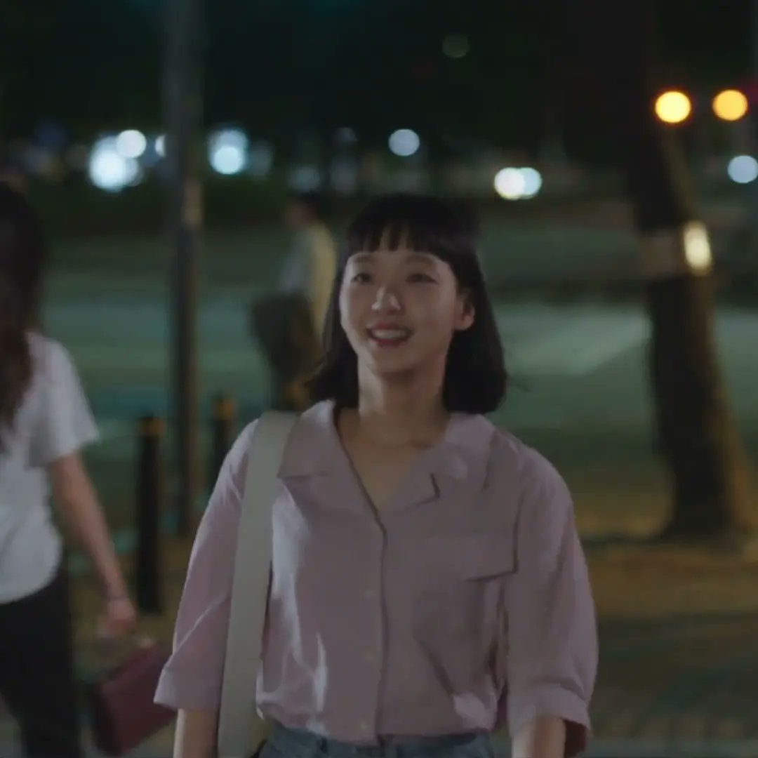kdrama__fashion's tweet photo. Kim Go-Eun wore URAGO Pocket Half Shirt, Pink ₩74,000 in TVING Drama, Yumi's Cells Season 2 Episode 1.
Cr: https://t.co/xtAZ2CU6Xq
#kimgoeun #김고은 #유미의세포들2 #yumiscells2 #URAGO #유라고 #드라마패션 #kdrama_fashion #kdramastyle https://t.co/NuX1w6gKoj