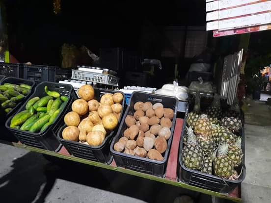 Opciones nocturnas que ofrece el sistema empresarial de la Agricultura 🚜 🐖 🍍 🍌 🥭 🍊  🚜
Otro sábado de Noche Santiaguera.
#Cuba #SantiagodeCuba #PoderPopular #VamosConTodo