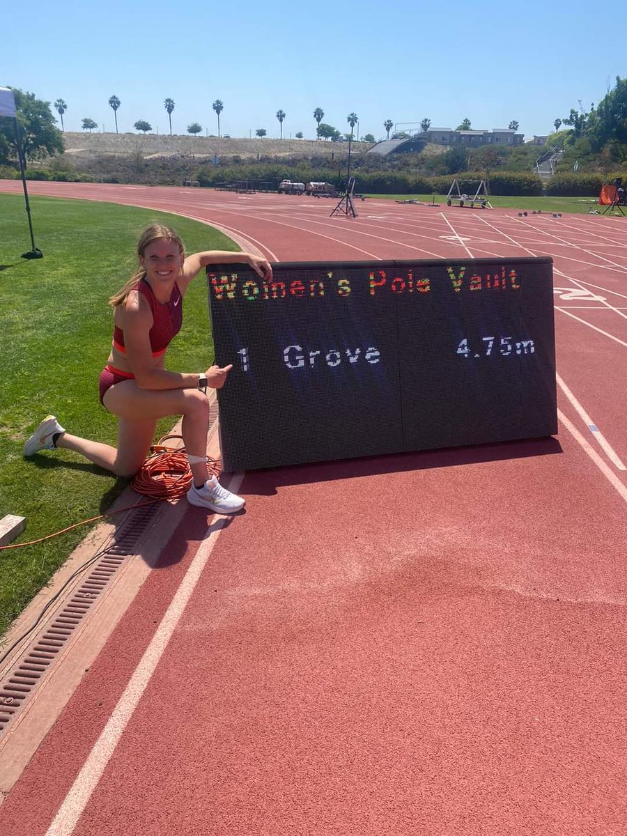 FORMER PONTIAC TRACKLETE:
PR ALERT! Emily Grove 
Emily Grove cleared 4m75 or 15'7" today to win in Chula Vista.
Way to Work Grover!