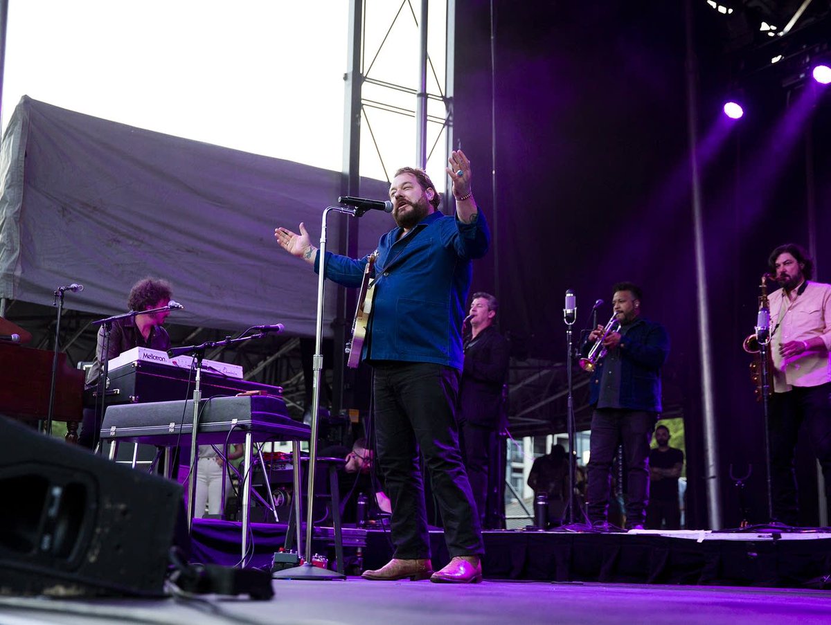 At #RockTheGarden, <a href="/NRateliff/">Nathaniel Rateliff</a> &amp; The Night Sweats' performance wasn't just a rock show — it was a glorious reunion with their audience. 

📷 <a href="/morgwinston/">Morgan Winston</a>

See more photos and a recap: thecurrent.org/feature/2022/0…
