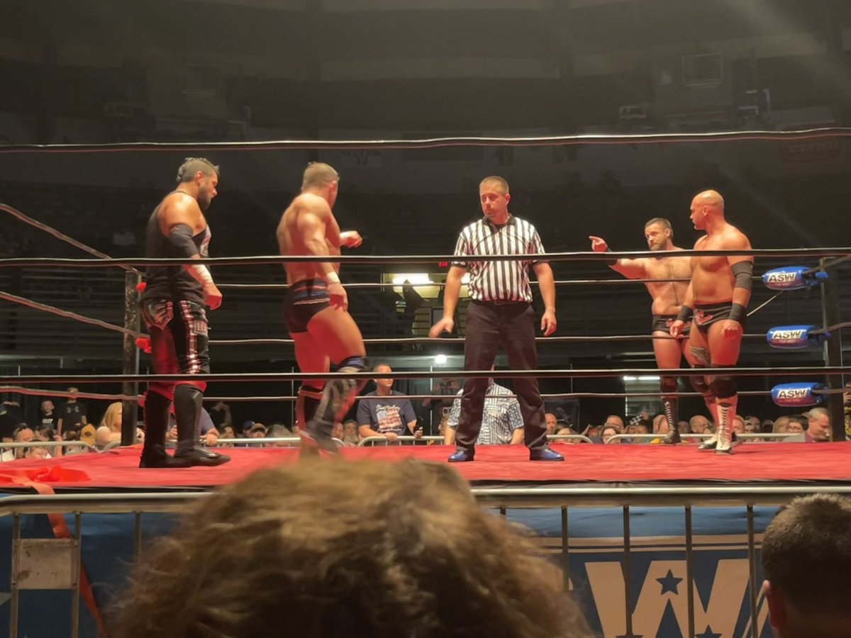 Grasser_TA's tweet photo. Y'all, I just got to see #FTR vs #TheAmericanWolves and it was an absolute banger @DaxFTR @CashWheelerFTR @RichardsWesley @TheEddieEdwards https://t.co/LWlsBjAurl