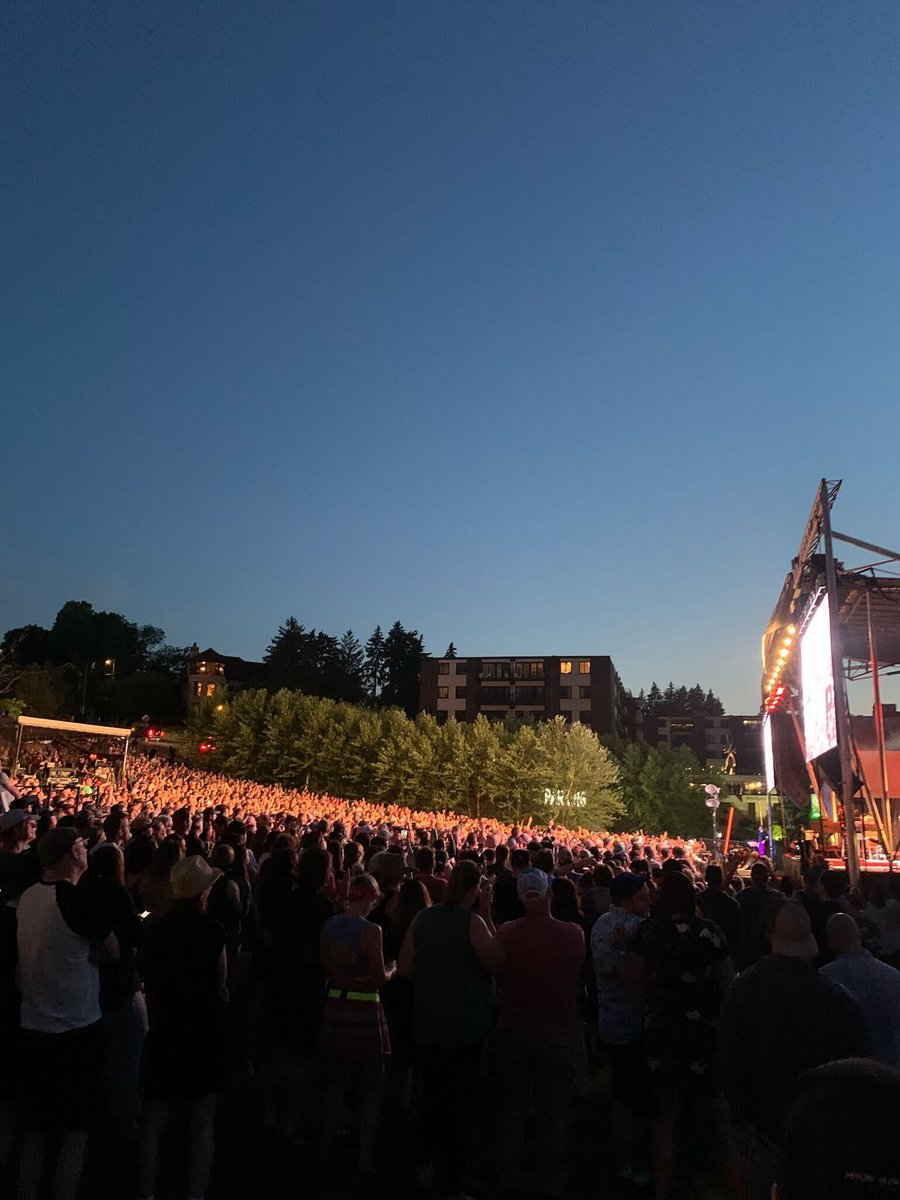 We had the most incredible day welcoming all of you back to Rock the Garden. Thank you for joining us!!