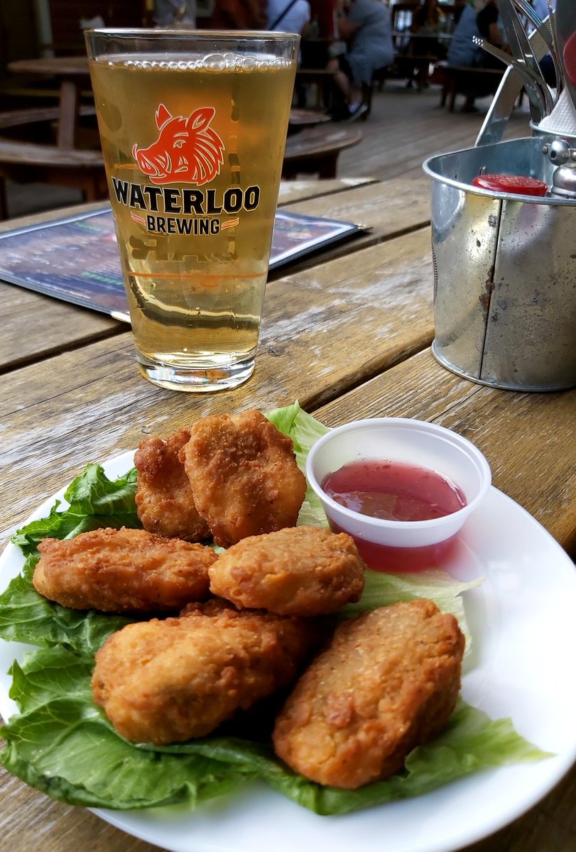 CaptainSpunk's tweet photo. Worth the drive to Tacos n' Tequila. Off the beaten path, nice patio, picnic tables on the lawn and a pavilion. #picturedhere: jalapeño poppers w/ raspberry sauce and whitefish tacos. @WaterlooBrewing Grapefruit Radler in the glass. 👏🏻🌮🥃 #norfolk #norfolkcounty #shoplocal #TNT https://t.co/F1mqAcXYjq