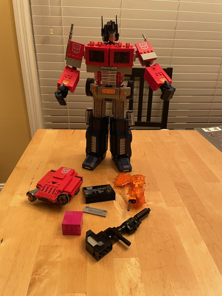 VTFitzC's tweet photo. Thank you to @LEGO_Group and @Hasbro for one of the most unique and interesting #lego builds I’ve ever had with the #OptimusPrime set. I hope to see many many more transformers. Dare I wish for #Grimlock and #Starscream?!?!?? https://t.co/IDSam6omzJ