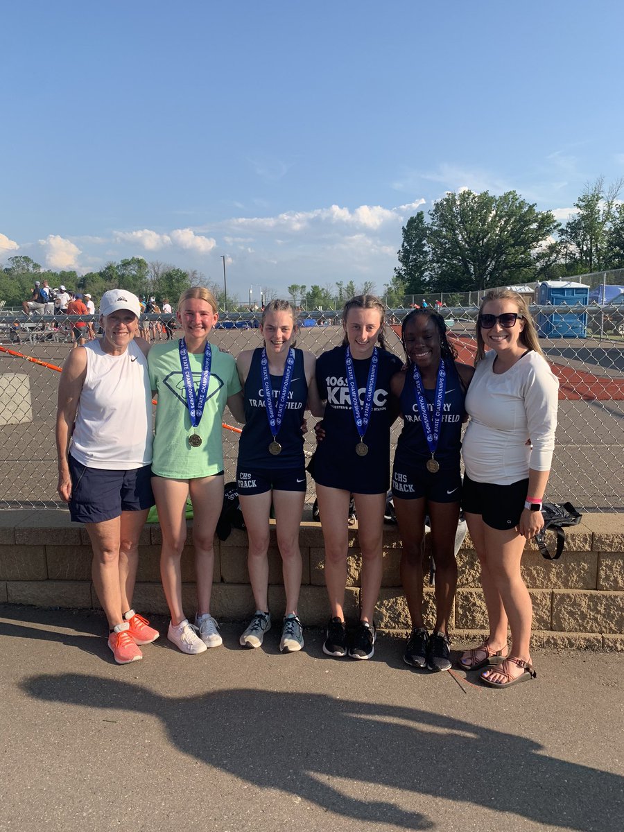 theallenmother's tweet photo. Fastest foursome in the state!!! 47.70 #TrackandField #fastgirls #chstf https://t.co/PrVtANTB8z
