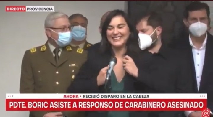 BioRepublicanos's tweet photo. Al igual que la mayoría de quienes conforman el actual gobierno. 

La joven soñadora 👇 no tiene las habilidades, conocimientos ni aptitudes para estar en el actual cargo.

#RenunciaIzkia https://t.co/HFLLoH2rxC
