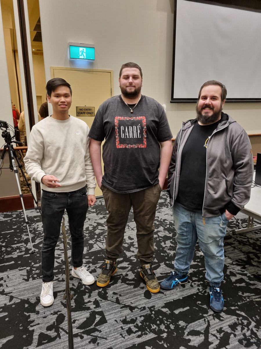 BRB11 Tekken Top 3
1) <a href="/romppastompa/">Michael (Romppastompa) Hamilton</a> (Middle)
2) <a href="/Leegasm1/">Tim</a> (Left)
3) <a href="/xsmana_/">Excess Mana</a> (Right)