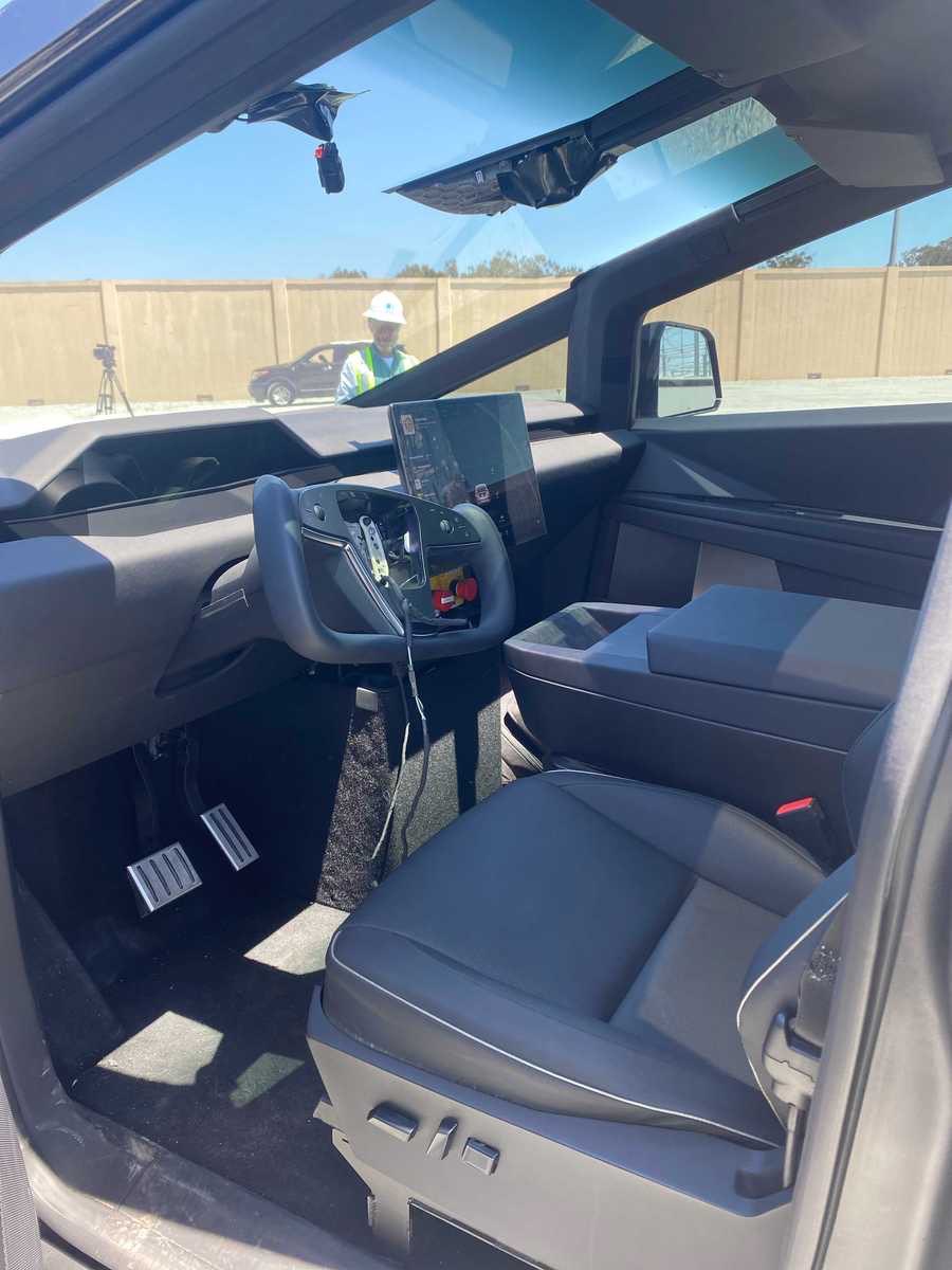 ElonJetMusk tweet picture