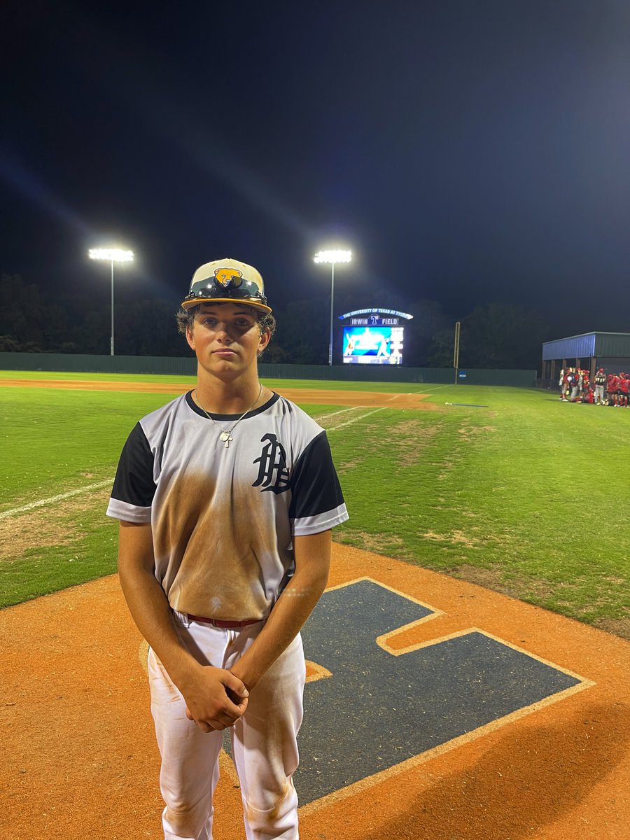 FiveToolETX's tweet photo. F: Tyler Rebels 4, Phenom 15U American 3
PoG: @Peighton85 2-3, 2B, 2 RBI
Pitcher: @dorian_reyes22 4.1 IP, 7K, 4H
Notable: Aaron Wolfe 1-2, 2R, BB https://t.co/H4IMhjHZn9