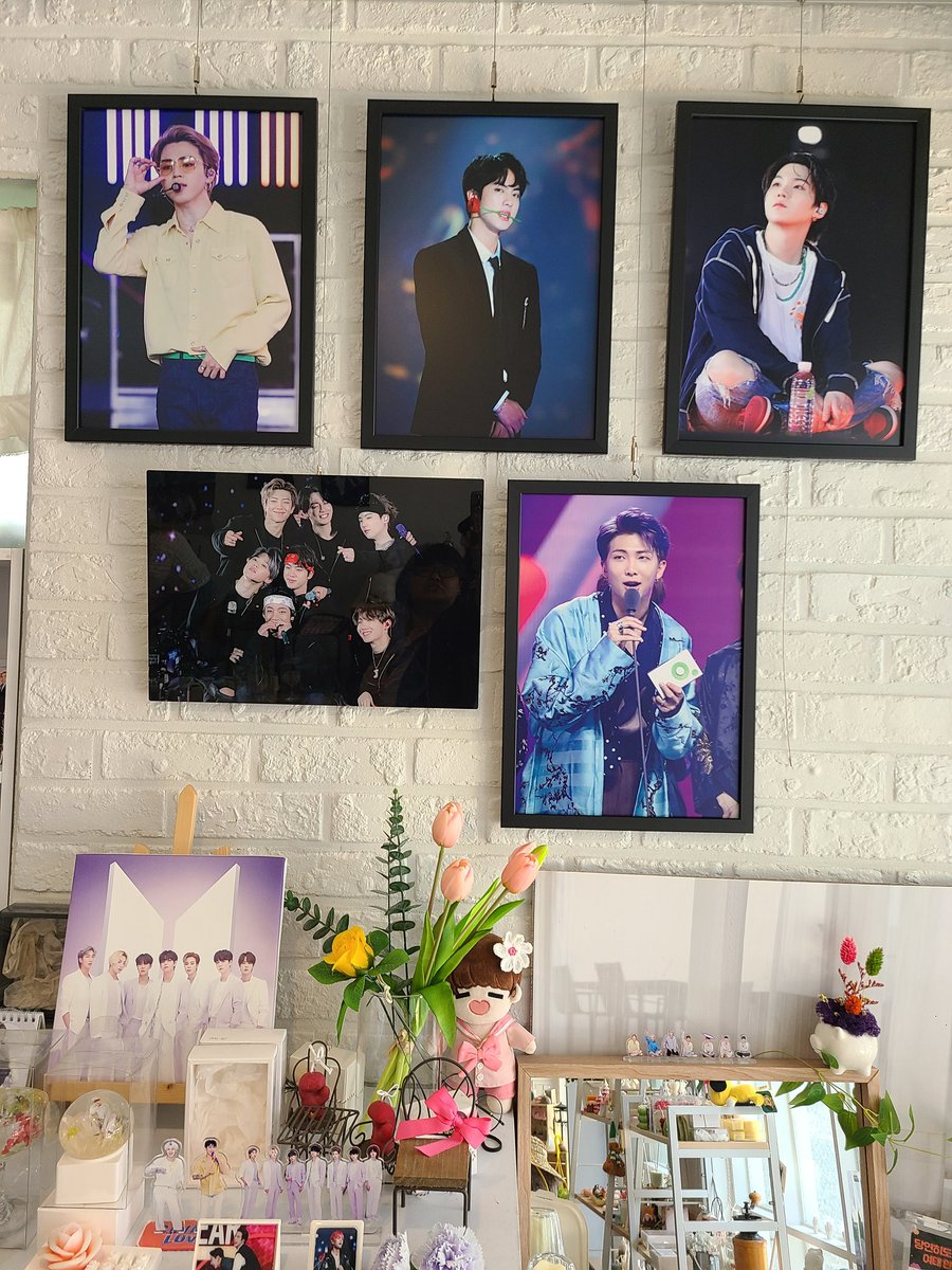 ssj6972's tweet photo. @sabujak0721 
9주년 오늘도 제대로 즐기네요🥰
넘 혜자스럽고 정성스런 나눔 한가득이라 품속고이 안고 갑니다
나눔해주신분들 수고 많으셨구요 정말 감사드려요🙇‍♀️💜

@bts200901
@jimin900511
@zeronimo_222
@BEGIN_with_U
@V_Love_Young
#방���_아미_서로의_9원
#방탄9주년_축하해_영원히_함께_하자9 https://t.co/zL7jI33WdR