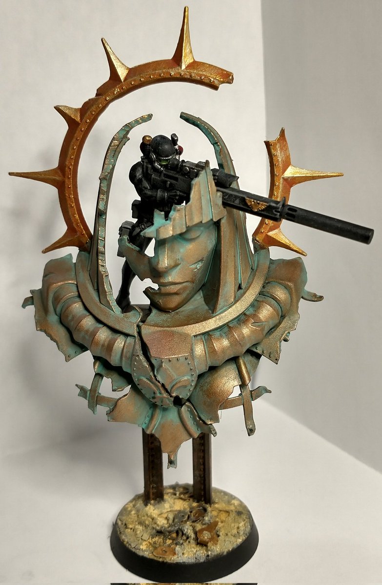 soon_rook's tweet photo. #hobbystreak day 2- completely finished and based. Super happy with how he come out. #WarhammerCommunity #warhammer40k #miniaturepainting #PaintingWarhammer #paintingminiatures #miniatures #miniature #mini https://t.co/LfGZjUtE2T