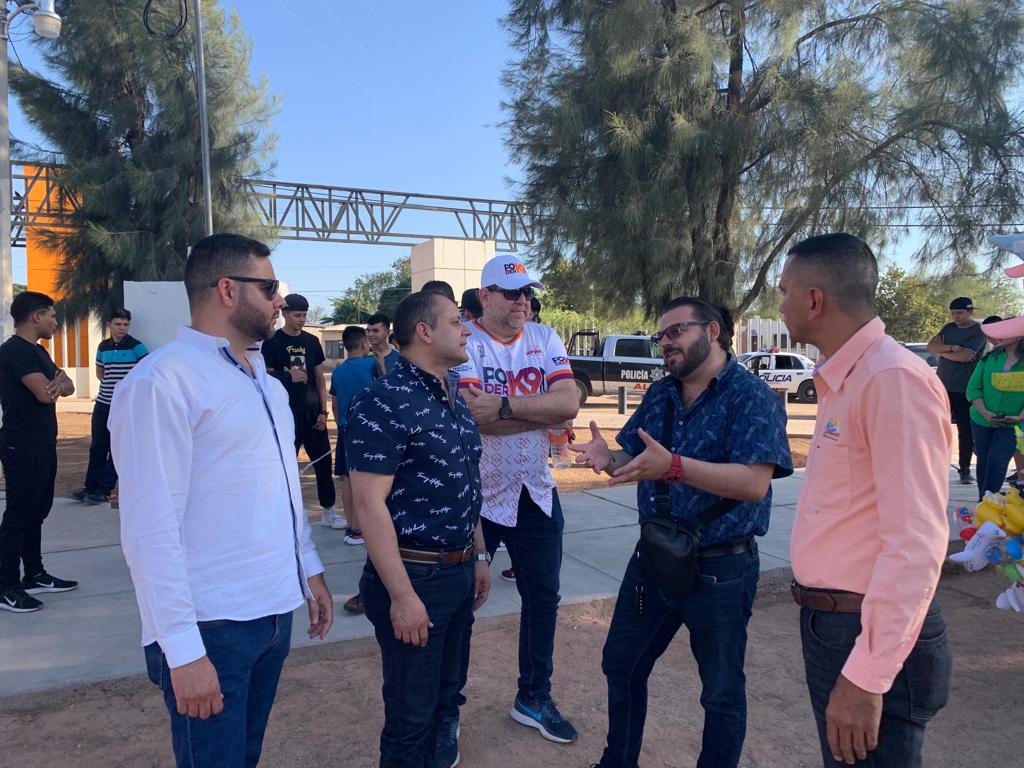 zavala_fco's tweet photo. #Altar Un éxito 1er #TorneoBox donde jóvenes y sus familias convivieron en sana competencia con pugilistas de Caborca, Pitiquito, y anfitrión Altar. 

Estamos seguros en @SonoraSeguridad que el deporte es un aliciente para alejar a los jóvenes de las drogas y la delincuencia!! 🥊 https://t.co/ZJdYbjr5py