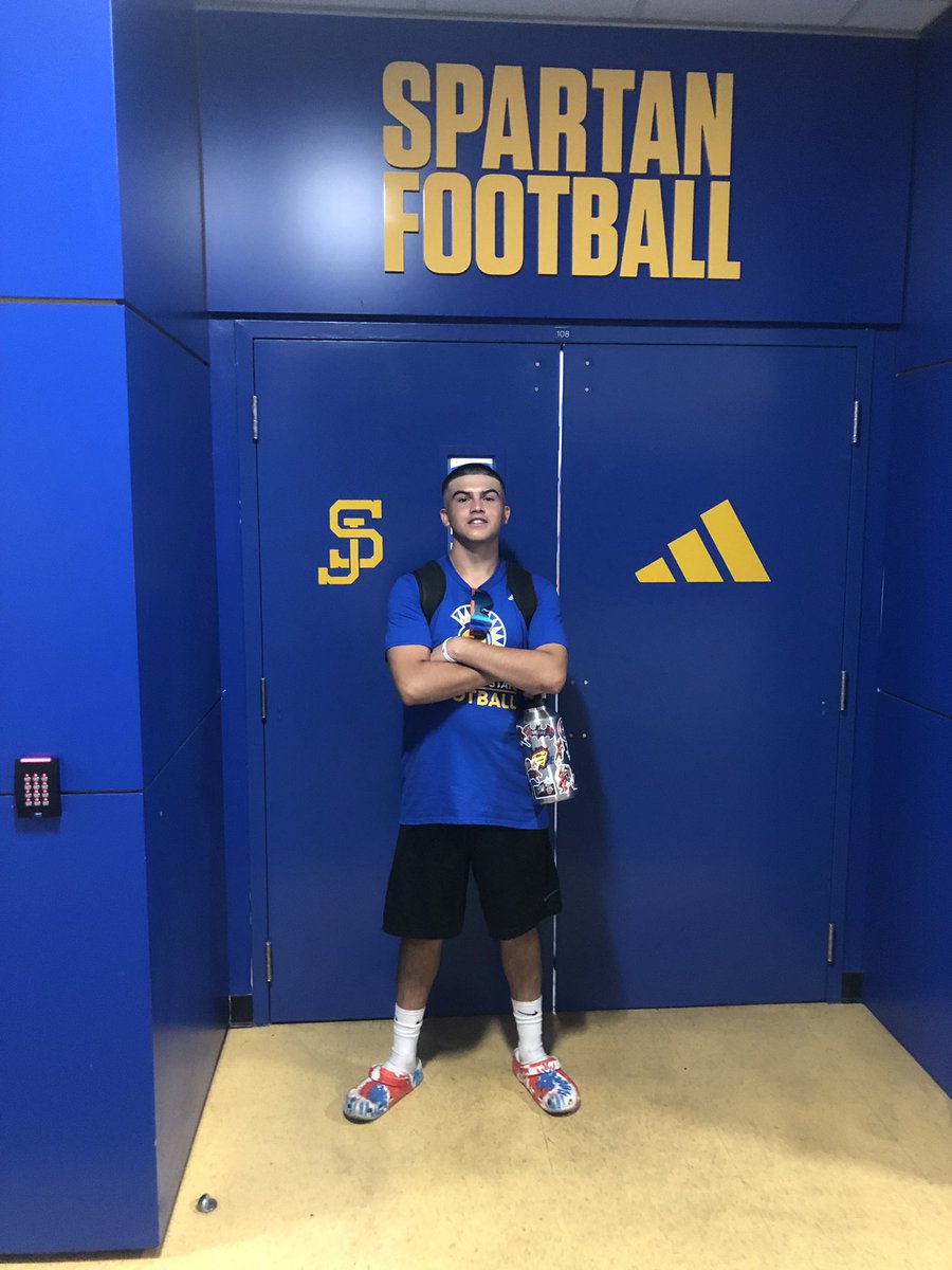 J_Muniz97's tweet photo. Had a great time at the @SanJoseStateFB Lineman camp today, thank you to @CoachBrennan for having this event!! @CoachDGraves7 @CoachARamos209 https://t.co/kcMekNkfk0