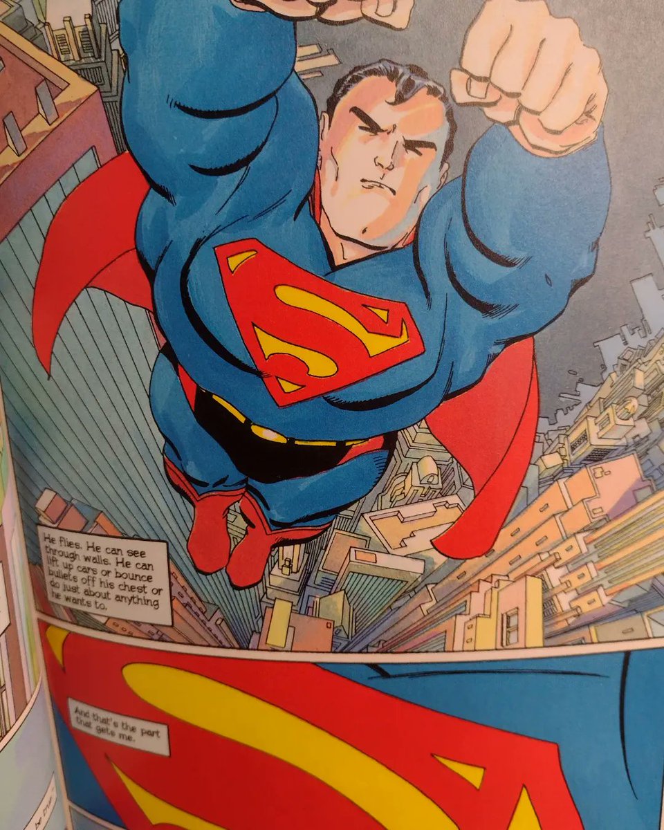 laesferacomics's tweet photo. Hoy en #LecturaNocturna estamos leyendo #Superman For All Seasons' Fantástico guión de Jeph Loeb y terribles dibujos de Tim Sale.
¿Ustedes qué están leyendo? Comenten o suban foto de su Lectura Nocturna en los comentarios de esta publicación. #laesferacomics #dccomics https://t.co/pTE6wUS1Ym