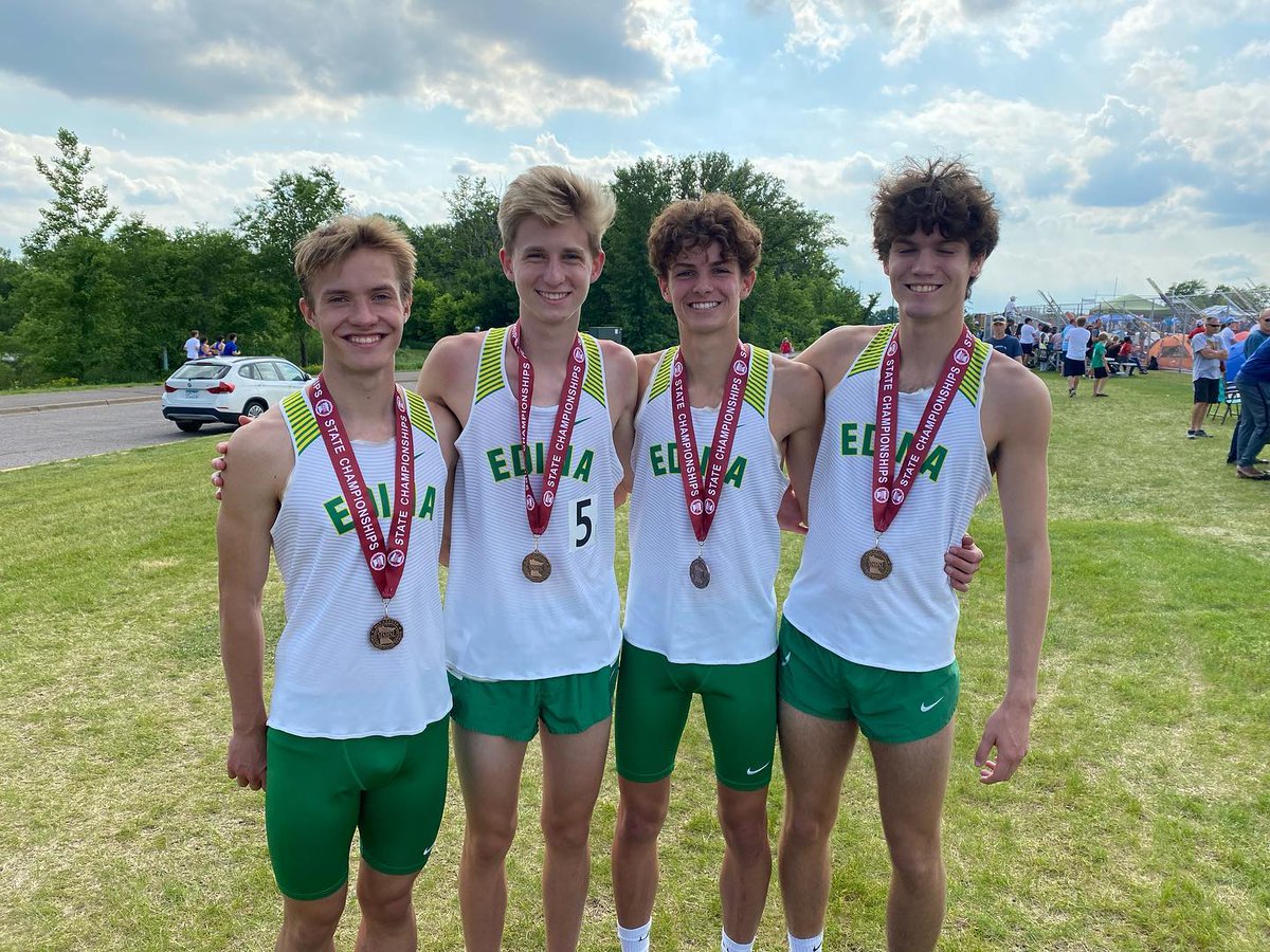 EdinaTF's tweet photo. 4x8 6th and Tate R. tied for 6th in high jump at MN State Meet. Congrats. #edinatf https://t.co/iOhqkRzkrV