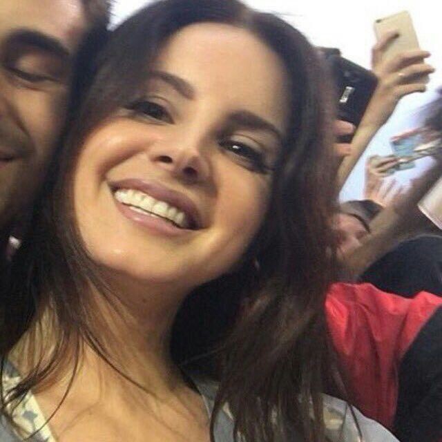 Roserinkatz30's tweet photo. there are officially 10 days left until the birthday of this beautiful being.
Blessed is the day that Lana Del Rey saw the light of the world, I love you Queen of the alternative
#LanaDelRey #Queenofalternative
#LanaDelRay https://t.co/3oOQyiDiGd