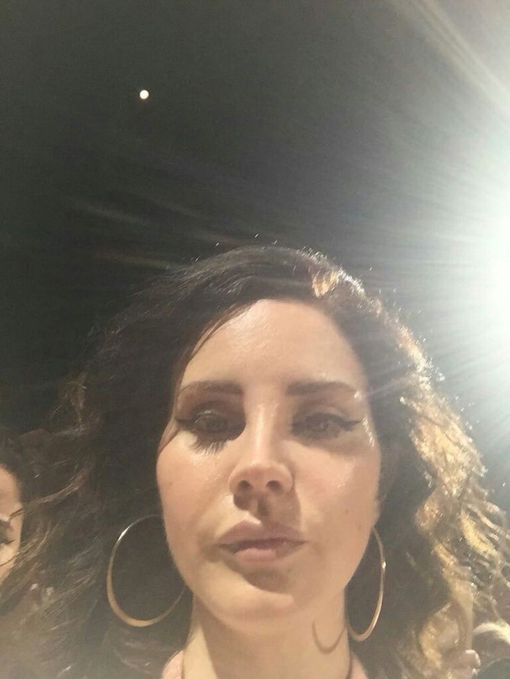 Roserinkatz30's tweet photo. there are officially 10 days left until the birthday of this beautiful being.
Blessed is the day that Lana Del Rey saw the light of the world, I love you Queen of the alternative
#LanaDelRey #Queenofalternative
#LanaDelRay https://t.co/3oOQyiDiGd