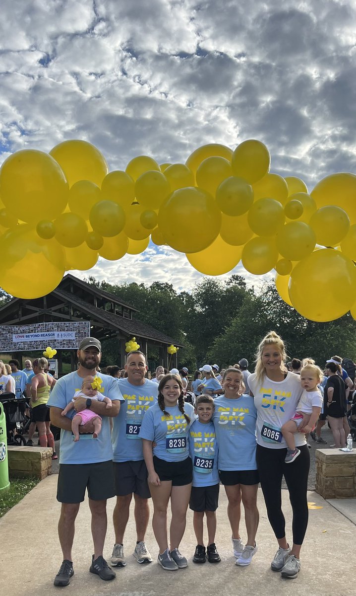 Twelborn05's tweet photo. The First Lady organized a great 5K today. She is definitely #builtforothers https://t.co/c70S81RpYk