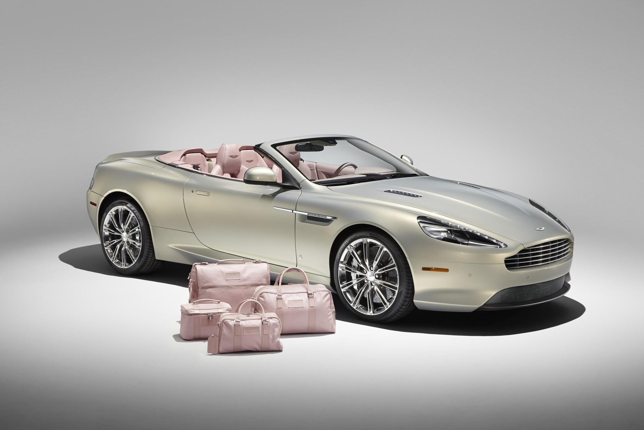 Db9 2022