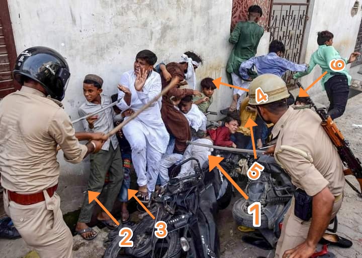 10,12 साल के बच्चों पर लाठीचार्ज करते इन बहादुर पुलिस वालों को कौनसा अवार्ड दूं समझ नहीं आ रहा जो लोग बोलते हैं पुलिस के पास कोई चारा ही नहीं था तो पुलिस क्या करे वो इससे दर्श हासिल करे ताकि आइंदा ऐसी बेतुकी बातें न करें के पुलिस के पास इसके सिवा कोई चारा नहीं था।