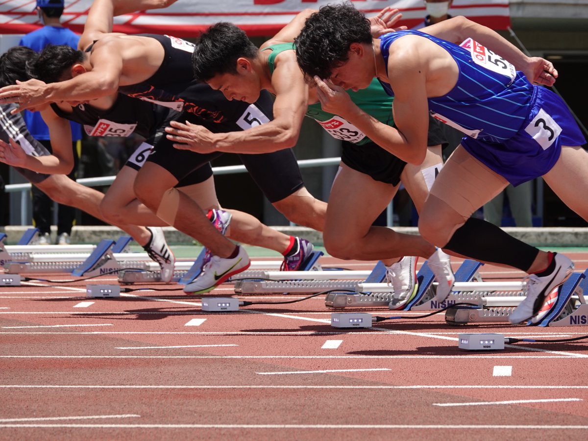 jaaf_official's tweet photo. 【#日本選手権】
📸デフ種目 男子100m
ランプの色の意味
赤🔴:On Your Marks
黄🟡:Set
白⚪️:Go
#デフ陸上 #JDAA #JAAF
⬇️デフ種目の見どころ⬇️
https://t.co/or0BhPygSl https://t.co/wFBP2rRTS0