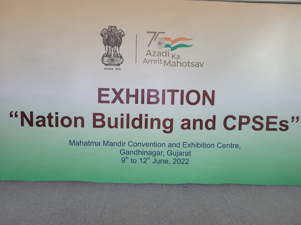 nsitharamanoffc's tweet photo. Smt @nsitharaman inaugurated an Exhibition on 'Nation Building &amp; CPSEs' during Iconic Day celebrations by @DPE_GoI in Gandhinagar, Gujarat on June 9. #FinMinIconicWeek https://t.co/P0VMePOc1o